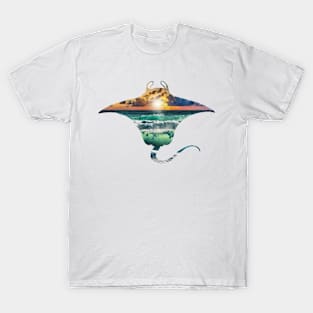 Manta Ray Sunset Beach T-Shirt